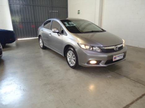 HONDA Civic 1.8 16V 4P FLEX LXS AUTOM�TICO, Foto 5