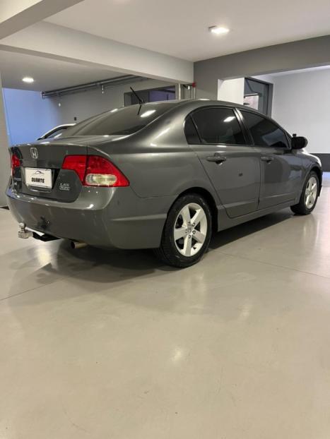 HONDA Civic 1.8 16V 4P LXS, Foto 4