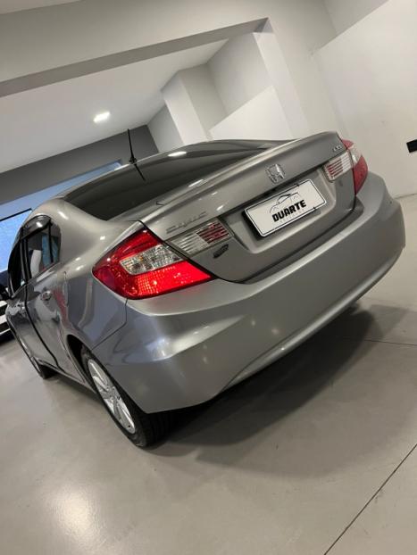 HONDA Civic 1.8 16V 4P FLEX LXS AUTOM�TICO, Foto 8