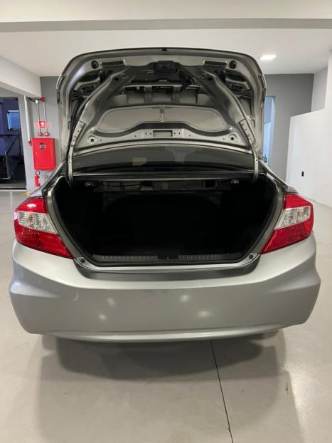 HONDA Civic 1.8 16V 4P FLEX LXS AUTOM�TICO, Foto 9