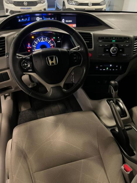 HONDA Civic 1.8 16V 4P FLEX LXS AUTOM�TICO, Foto 13