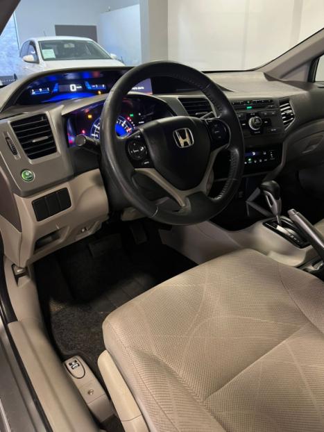 HONDA Civic 1.8 16V 4P FLEX LXS AUTOM�TICO, Foto 14