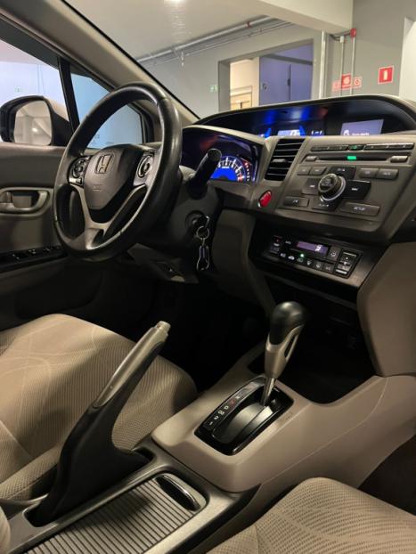 HONDA Civic 1.8 16V 4P FLEX LXS AUTOM�TICO, Foto 16