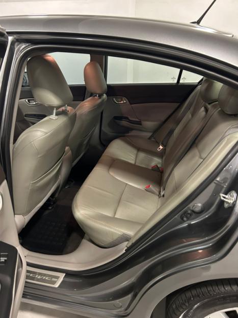 HONDA Civic 1.8 16V 4P FLEX LXS AUTOM�TICO, Foto 17