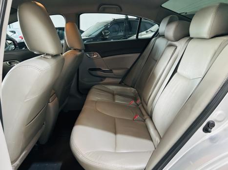 HONDA Civic 1.8 16V 4P FLEX LXS AUTOM�TICO, Foto 2