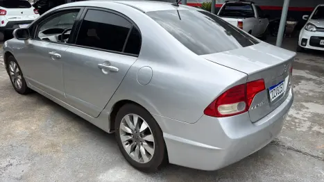 HONDA Civic 1.8 16V 4P FLEX LXS AUTOM�TICO, Foto 3