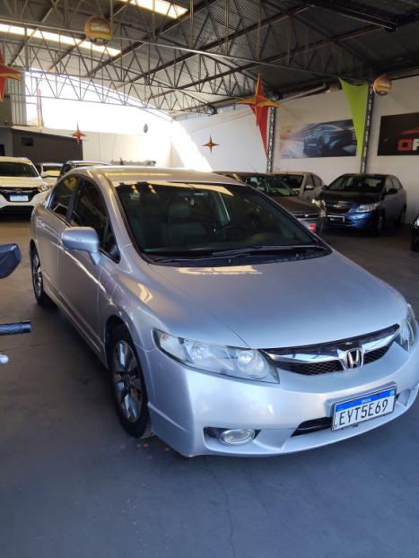 HONDA Civic 1.8 16V 4P FLEX LXL AUTOM�TICO, Foto 2