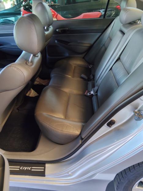 HONDA Civic 1.8 16V 4P FLEX LXL AUTOM�TICO, Foto 4
