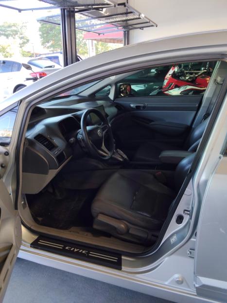 HONDA Civic 1.8 16V 4P FLEX LXL AUTOM�TICO, Foto 7