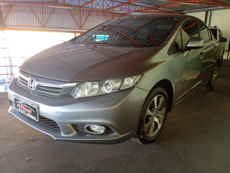 HONDA Civic 1.8 16V 4P FLEX LXS, Foto 2