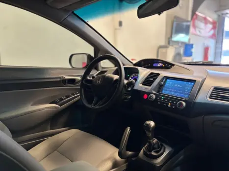 HONDA Civic 1.8 16V 4P FLEX LXS, Foto 10