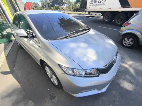 HONDA Civic 1.8 16V 4P FLEX LXS AUTOM�TICO, Foto 1