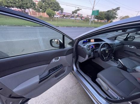 HONDA Civic 1.8 16V 4P FLEX LXL AUTOM�TICO, Foto 11