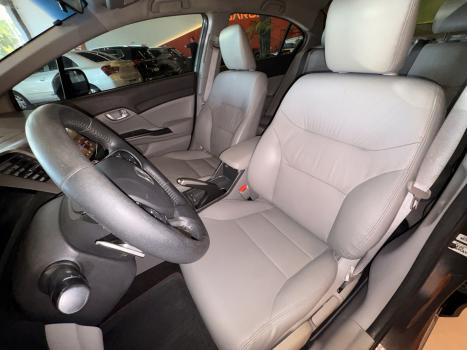 HONDA Civic 1.8 16V 4P FLEX LXL AUTOM�TICO, Foto 11