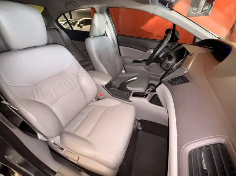 HONDA Civic 1.8 16V 4P FLEX LXL AUTOM�TICO, Foto 13