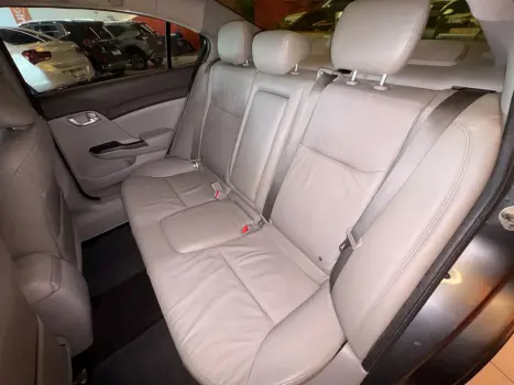 HONDA Civic 1.8 16V 4P FLEX LXL AUTOM�TICO, Foto 15