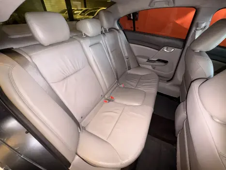 HONDA Civic 1.8 16V 4P FLEX LXL AUTOM�TICO, Foto 17