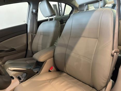 HONDA Civic 1.8 16V 4P FLEX LXS AUTOM�TICO, Foto 6