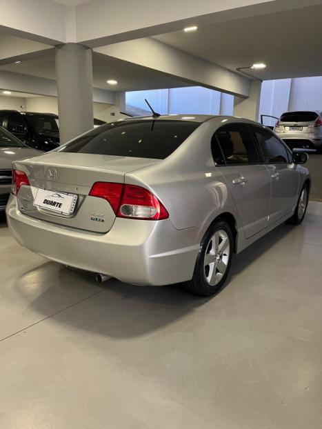HONDA Civic 1.8 16V 4P FLEX LXS, Foto 4