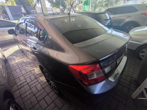 HONDA Civic 1.8 16V 4P FLEX LXS AUTOM�TICO, Foto 3