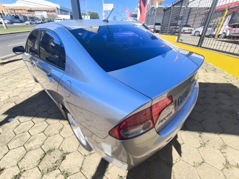 HONDA Civic 1.8 16V 4P FLEX LXS AUTOM�TICO, Foto 4