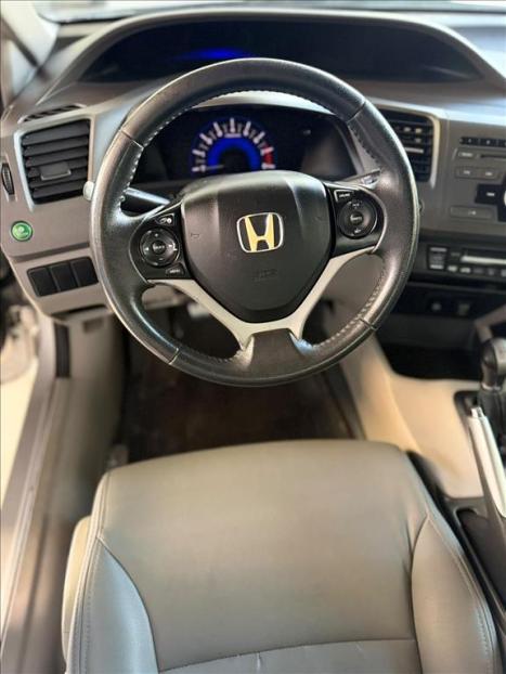HONDA Civic 1.8 16V 4P FLEX LXS, Foto 4