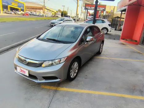 HONDA Civic 1.8 16V 4P FLEX LXS, Foto 2