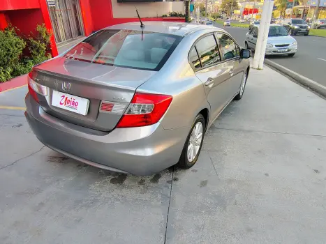HONDA Civic 1.8 16V 4P FLEX LXS, Foto 8