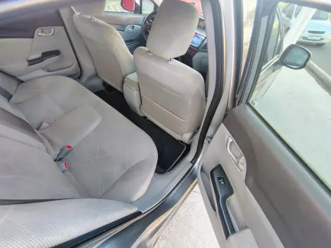 HONDA Civic 1.8 16V 4P FLEX LXS, Foto 12