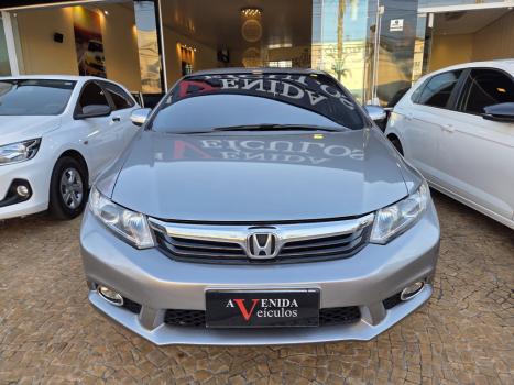 HONDA Civic 1.8 16V 4P FLEX LXL AUTOM�TICO, Foto 2