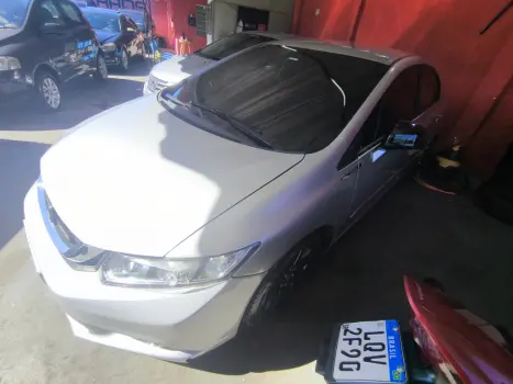 HONDA Civic 1.8 16V 4P FLEX LXS AUTOM�TICO, Foto 2