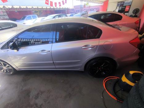 HONDA Civic 1.8 16V 4P FLEX LXS AUTOM�TICO, Foto 4