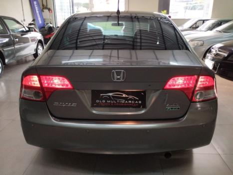 HONDA Civic 1.8 16V 4P FLEX LXS AUTOM�TICO, Foto 3