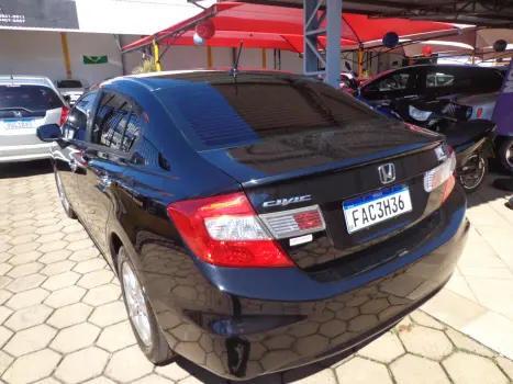 HONDA Civic 1.8 16V 4P FLEX EXS AUTOMÁTICO, Foto 4