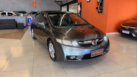 HONDA Civic 1.8 16V 4P FLEX LXS AUTOM�TICO, Foto 2