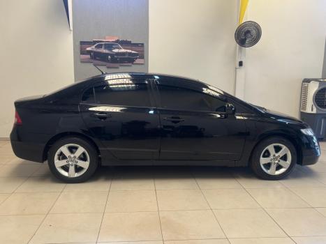HONDA Civic 1.8 16V 4P FLEX LXS AUTOM�TICO, Foto 2