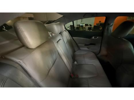 HONDA Civic 1.8 16V 4P FLEX LXS AUTOMÁTICO, Foto 17