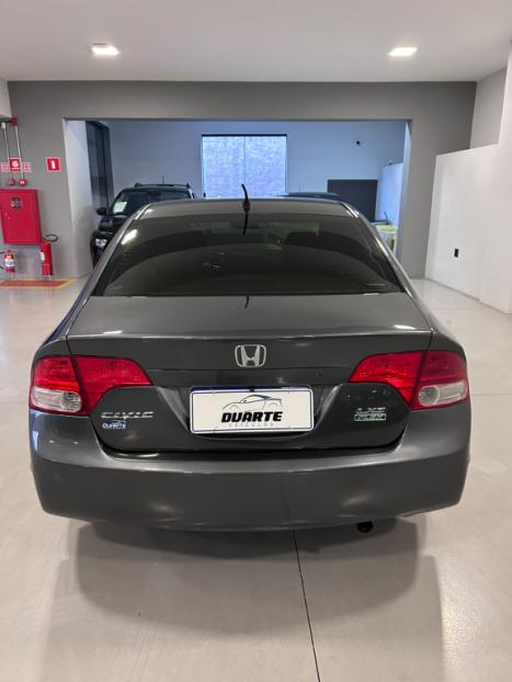 HONDA Civic 1.8 16V 4P FLEX LXS AUTOMÁTICO, Foto 5