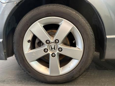 HONDA Civic 1.8 16V 4P FLEX LXS, Foto 4