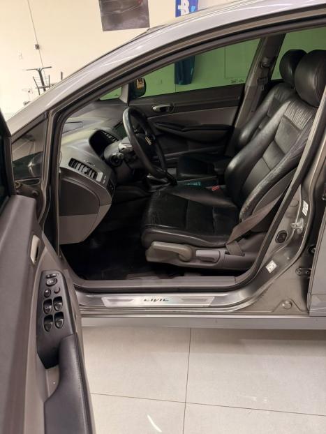 HONDA Civic 1.8 16V 4P FLEX LXS AUTOMÁTICO, Foto 7