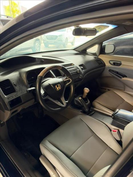HONDA Civic 1.8 16V 4P FLEX LXS, Foto 6