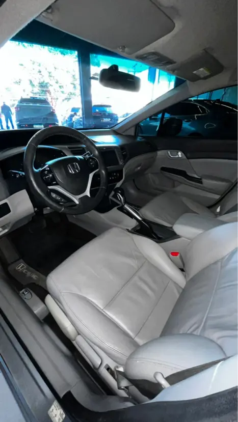 HONDA Civic 2.0 16V 4P FLEX LXR AUTOMÁTICO, Foto 10 HONDA Civic 2.0 16V 4P FLEX LXR AUTOMÁTICO, Foto 10