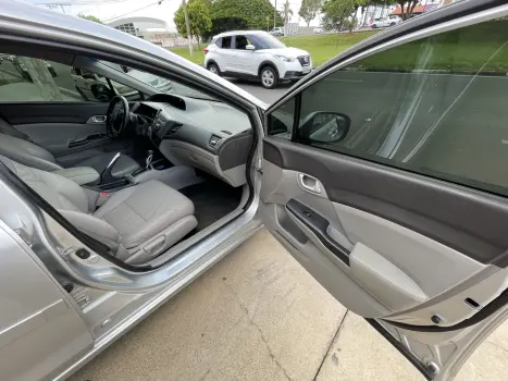 HONDA Civic 2.0 16V 4P FLEX LXR AUTOM�TICO, Foto 17