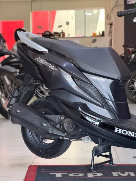 HONDA Elite 125 , Foto 3