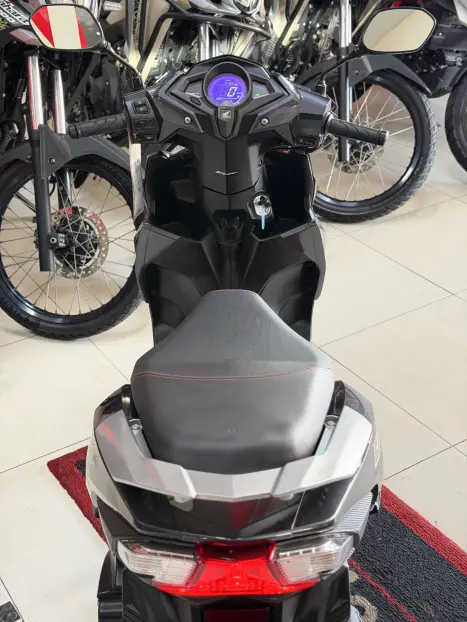 HONDA Elite 125 , Foto 4