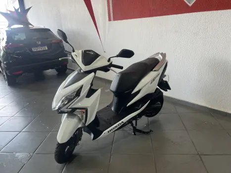 HONDA Elite 125 , Foto 2