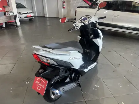 HONDA Elite 125 , Foto 3