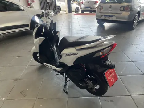 HONDA Elite 125 , Foto 4