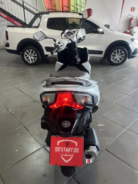 HONDA Elite 125 , Foto 6