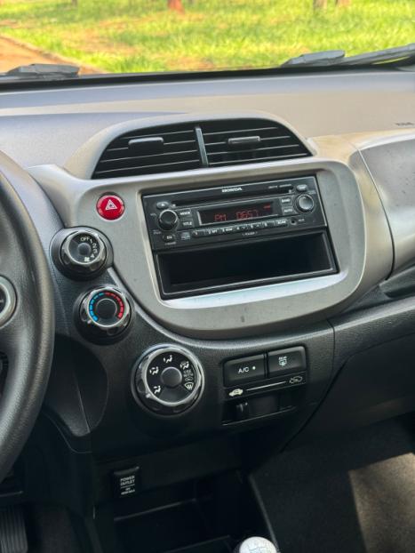 HONDA Fit 1.4 16V 4P LX, Foto 7